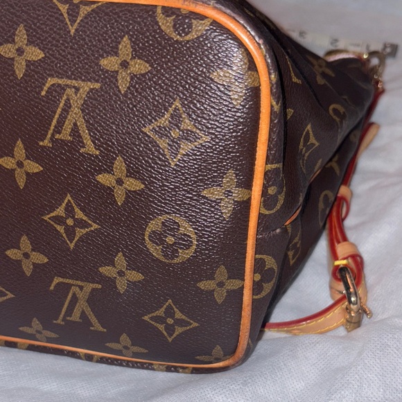 Louis Vuitton Palermo Brown Monogram Canvas Tote with Tan Leather Trim - Picture 9 of 12